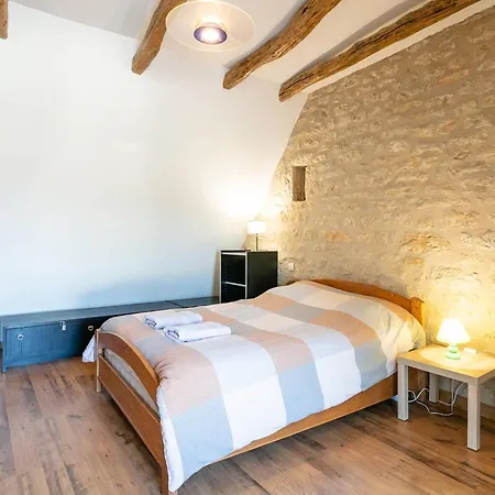 بيت للعطل Maison De Charme, Animaux Ok - 5 Pers. - Fr-1-828-17 *
